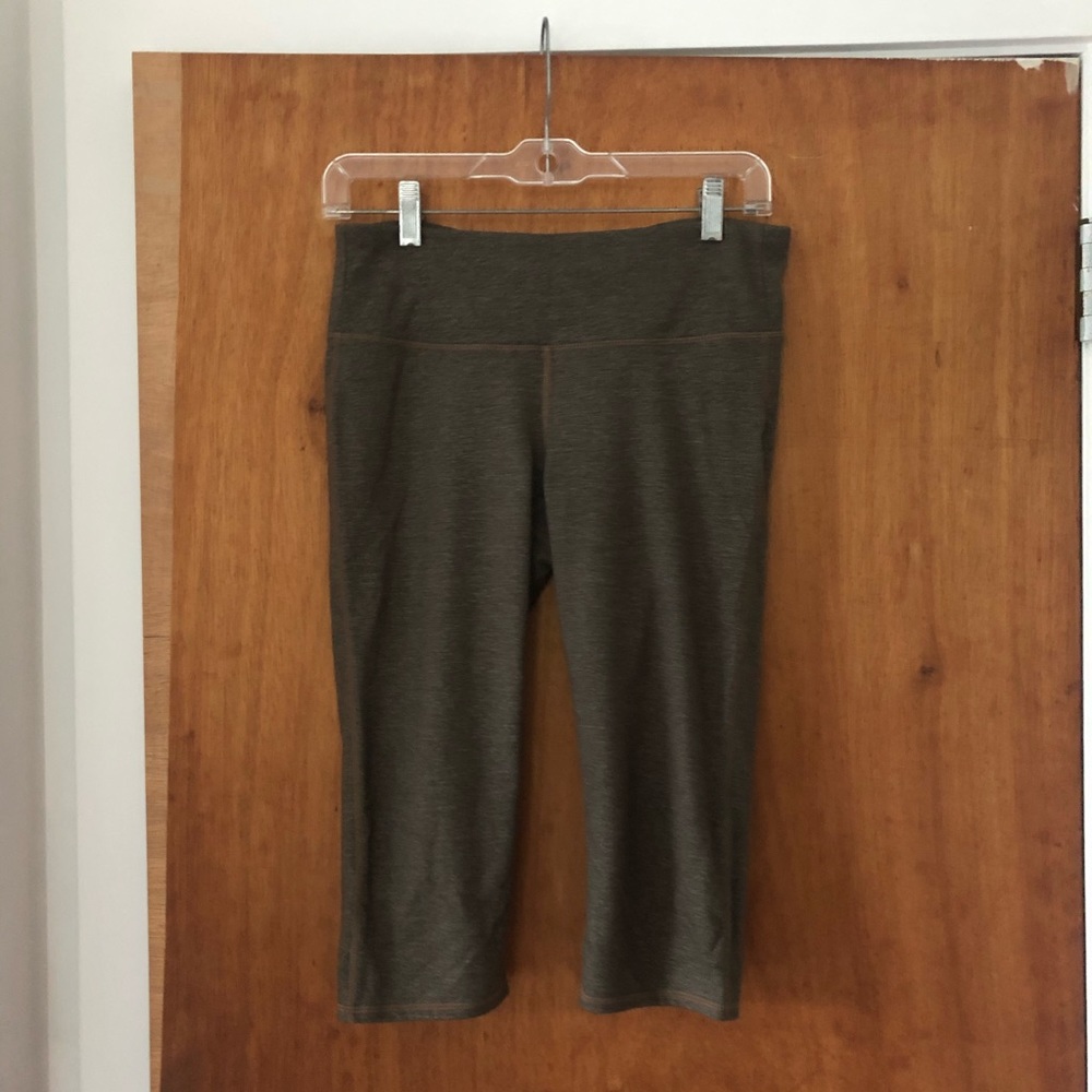 Athleta yoga pants